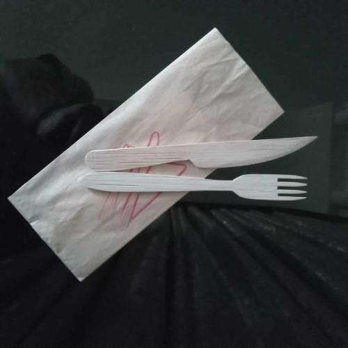 ბამბუკის დანა-ჩანგალი